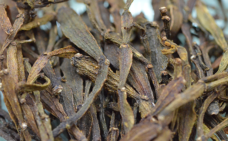 野生螃蟹脚茶价格多少钱一斤